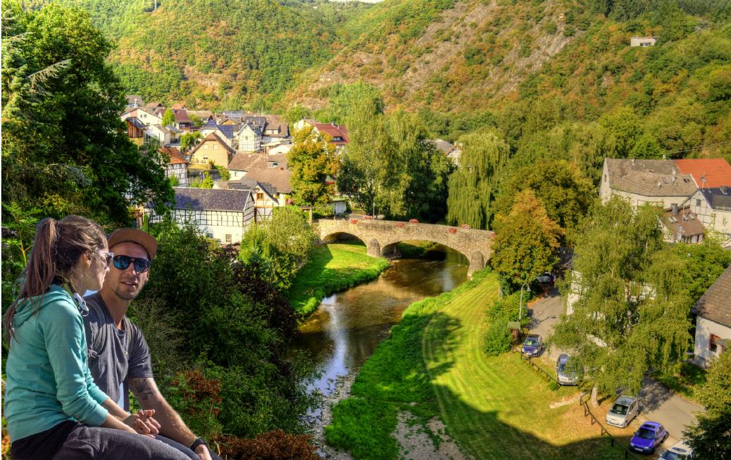 Schuld an der Ahr - Domhof Br&uuml;cke