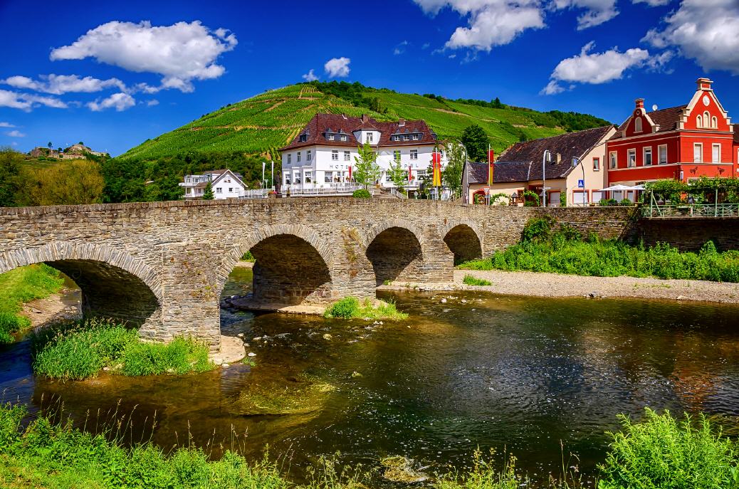 Nepomukbr&uuml;cke in Rech als Erinnerung -