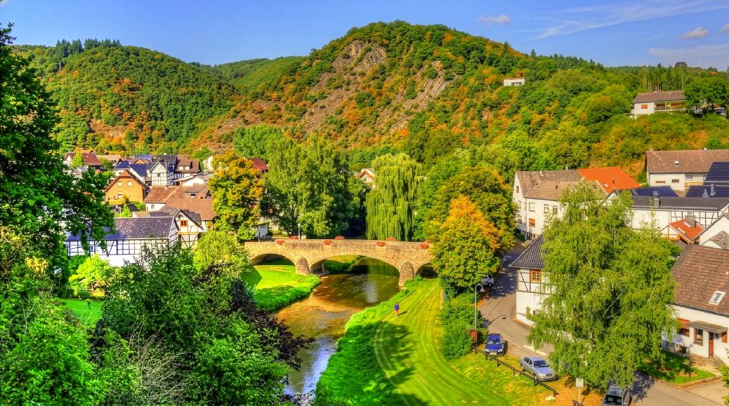 Der sch&ouml;ne Ort Schuld an der Oberahr