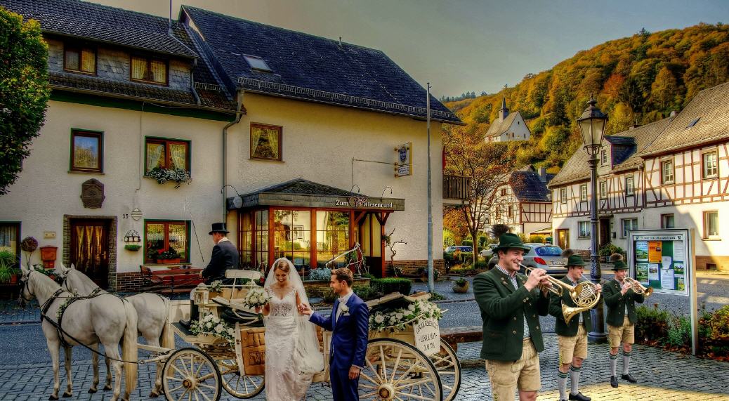 Hochzeitsfeier eines Jagdp&auml;chters